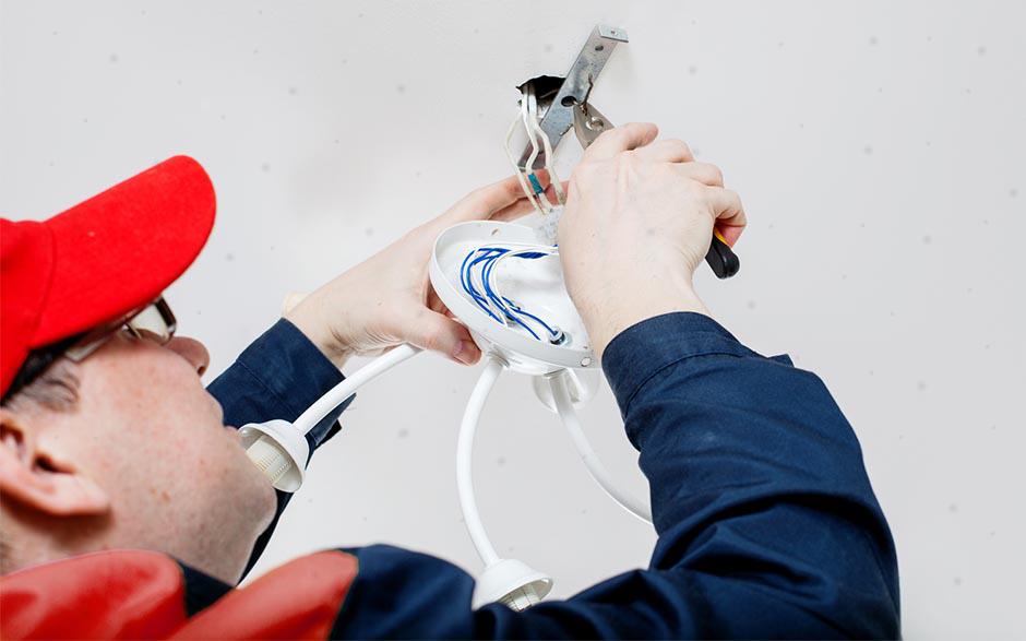 je recherche un électricien Gennevilliers